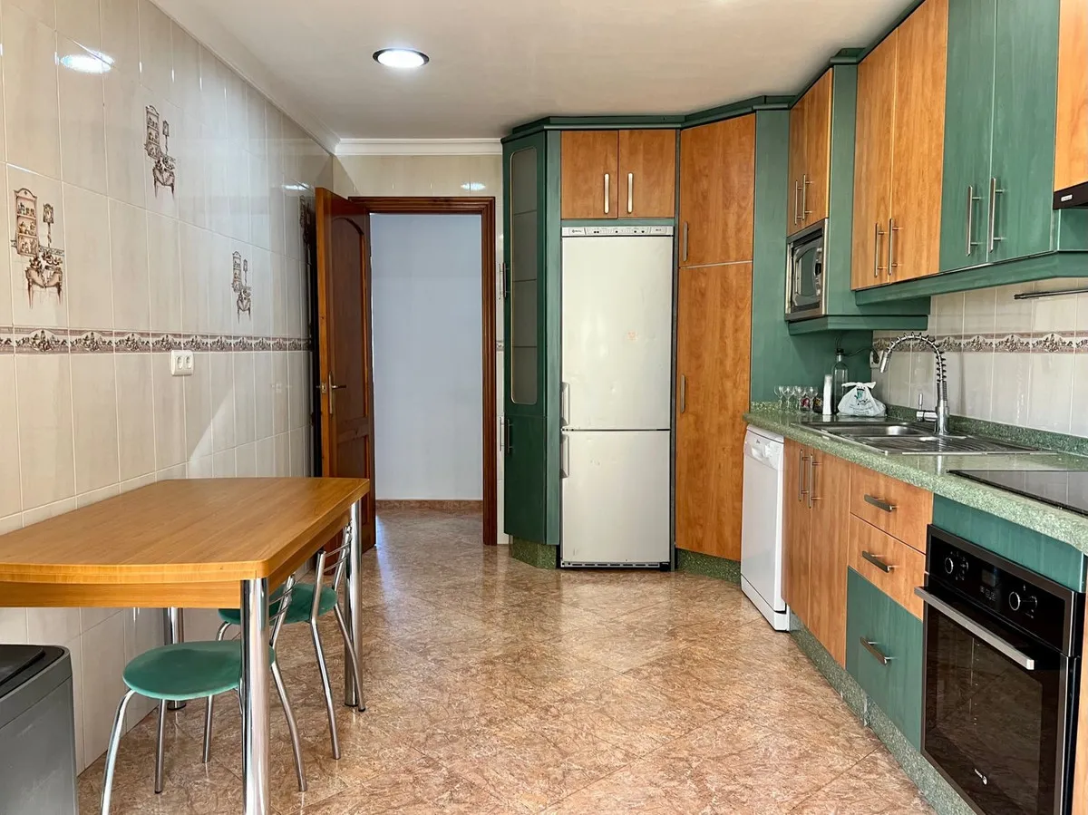 eacd3c69-e3ca-4c73-acb8-305311332820