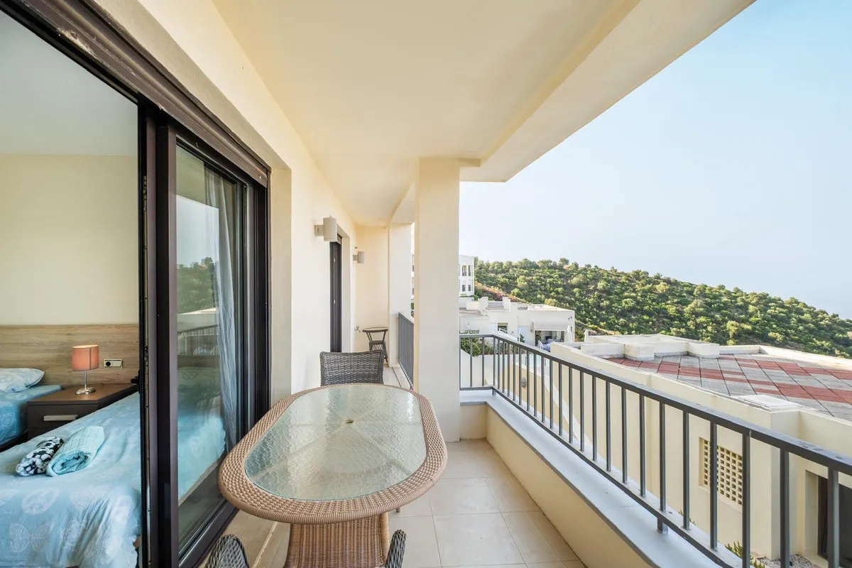 15b1f1bb-1b42-4476-97ff-44c7a64f9df9