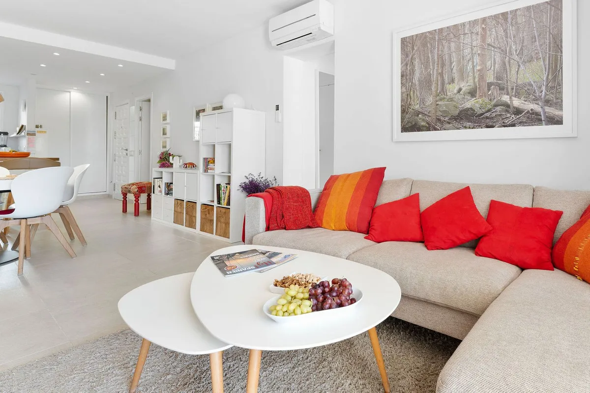 03a943d9-c757-4d78-9b6c-b0adcdf17f22