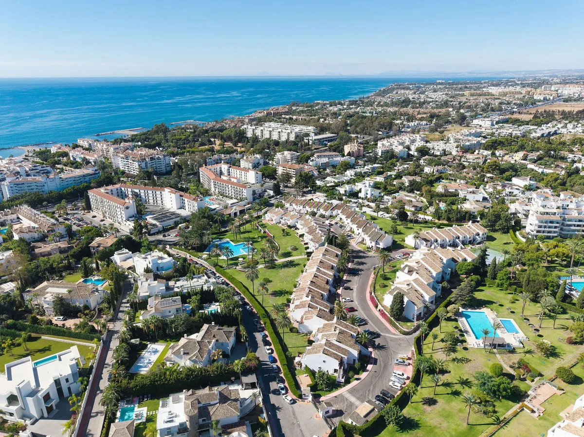 51553497-fdd2-431b-9636-8838567e0128