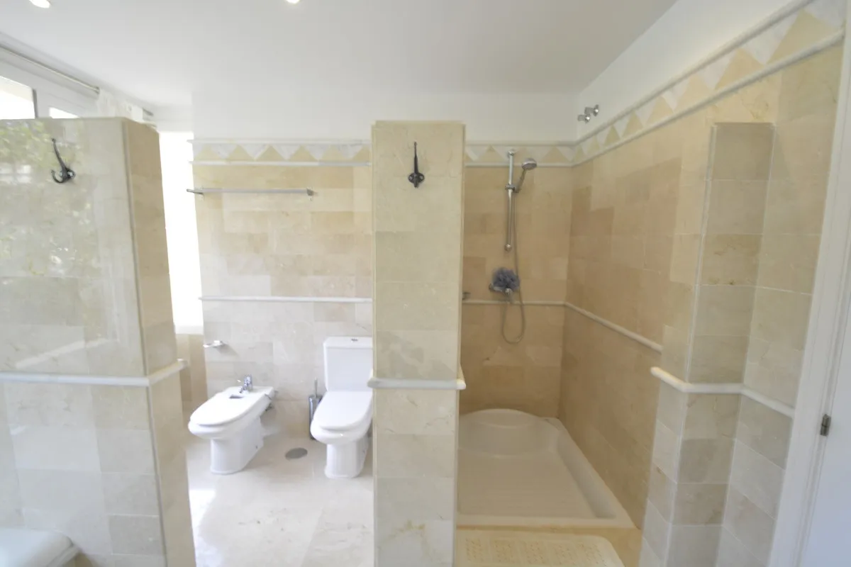 ced4ec22-e1c7-42d7-a80e-2958e504dc2e