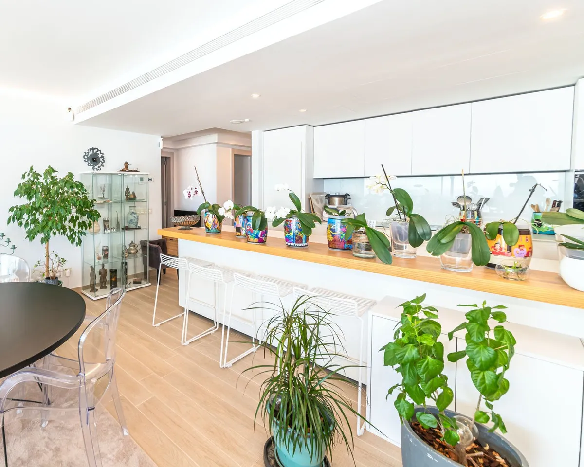 43de7eca-336d-4bf0-b44c-089644dc3c8d