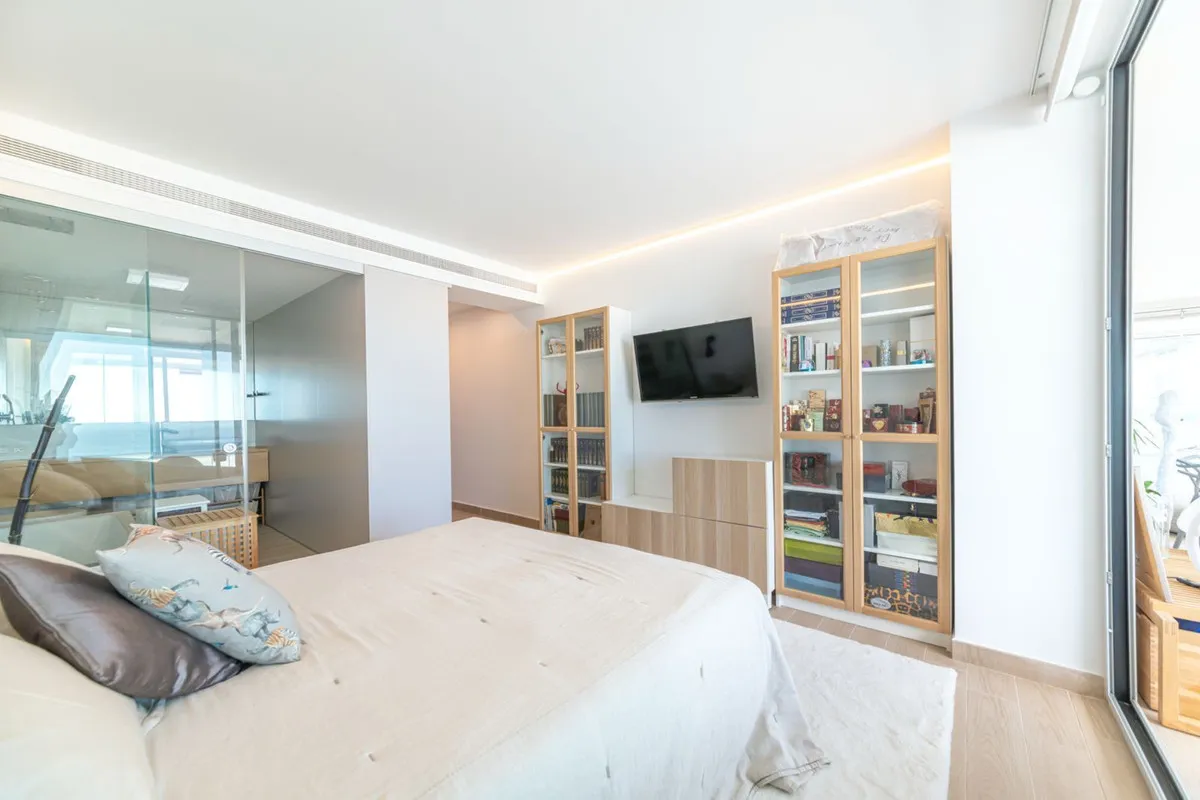 476c775e-43ed-44b8-b84a-875dbc214299