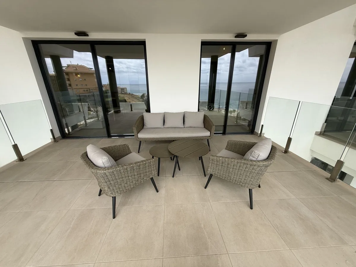 45251919-bd50-4967-a1dc-f7051e73b068