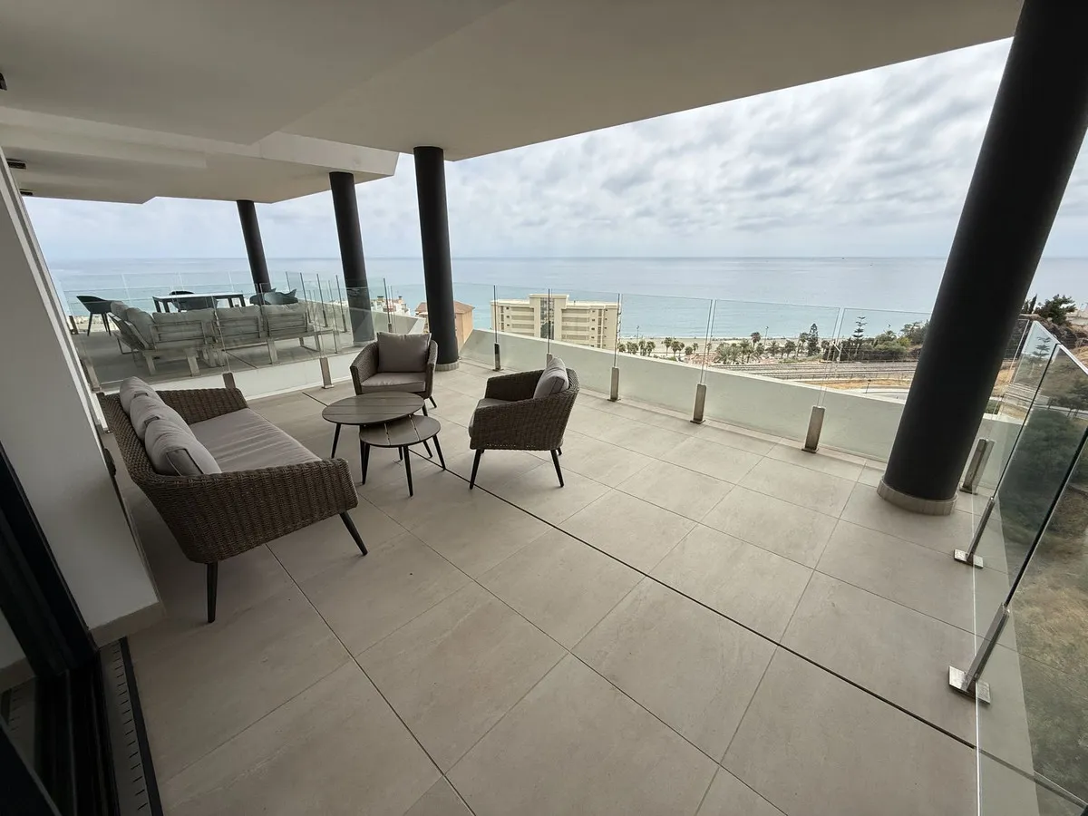 a4d33cf6-c122-4df3-b17c-b6663b7df806