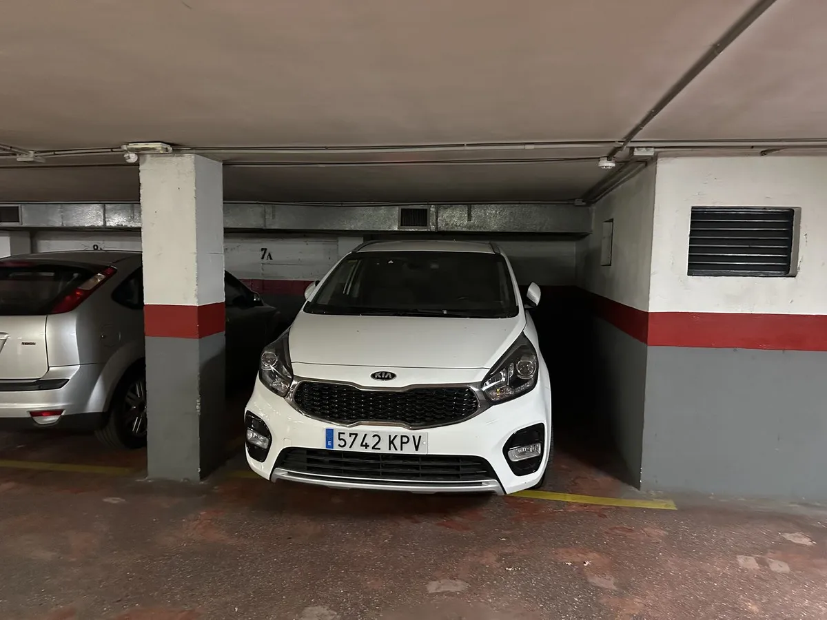 af49ee6c-f227-4081-aa4a-5f581cece8ae