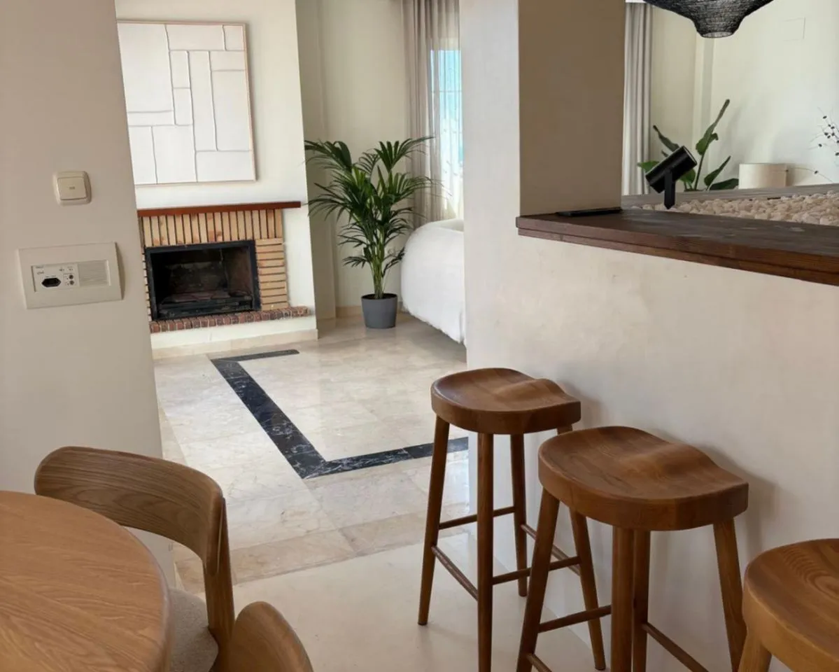 7fa16bb1-5bf5-4efb-a702-7d9c2896f75b