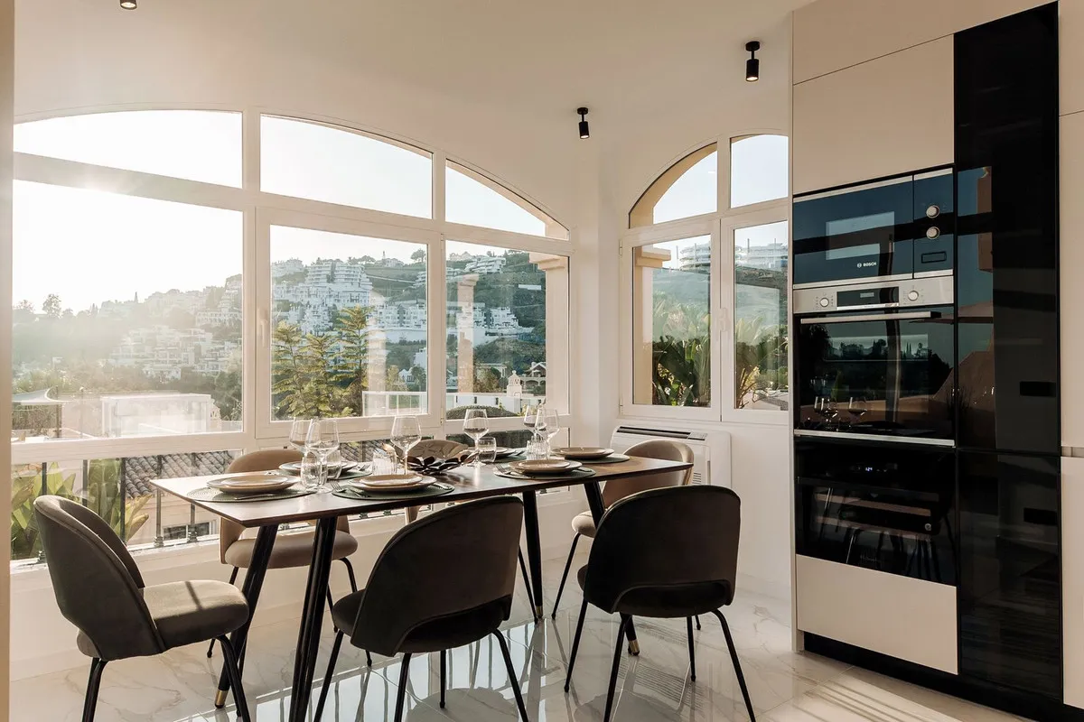 0a8ebaa8-0afc-48bf-bf18-800db5f737ad