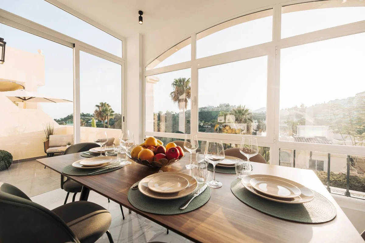 76ee1184-477e-4d7c-b043-73355ef49d04