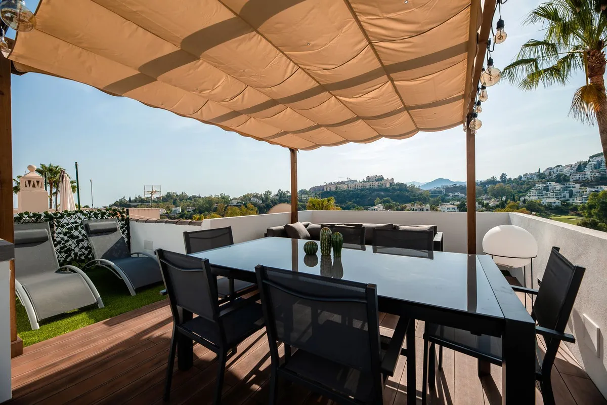 c0970c0d-72d3-4e84-9161-7528866142b2