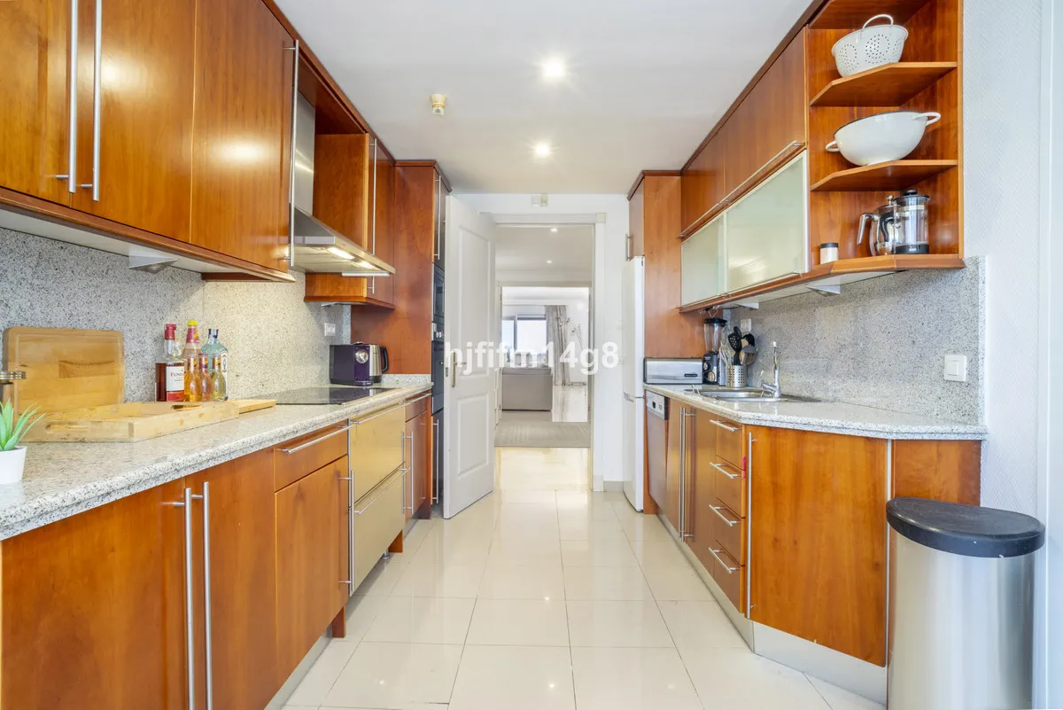 06042fa1-2fe9-4858-ab70-ddc387d56690