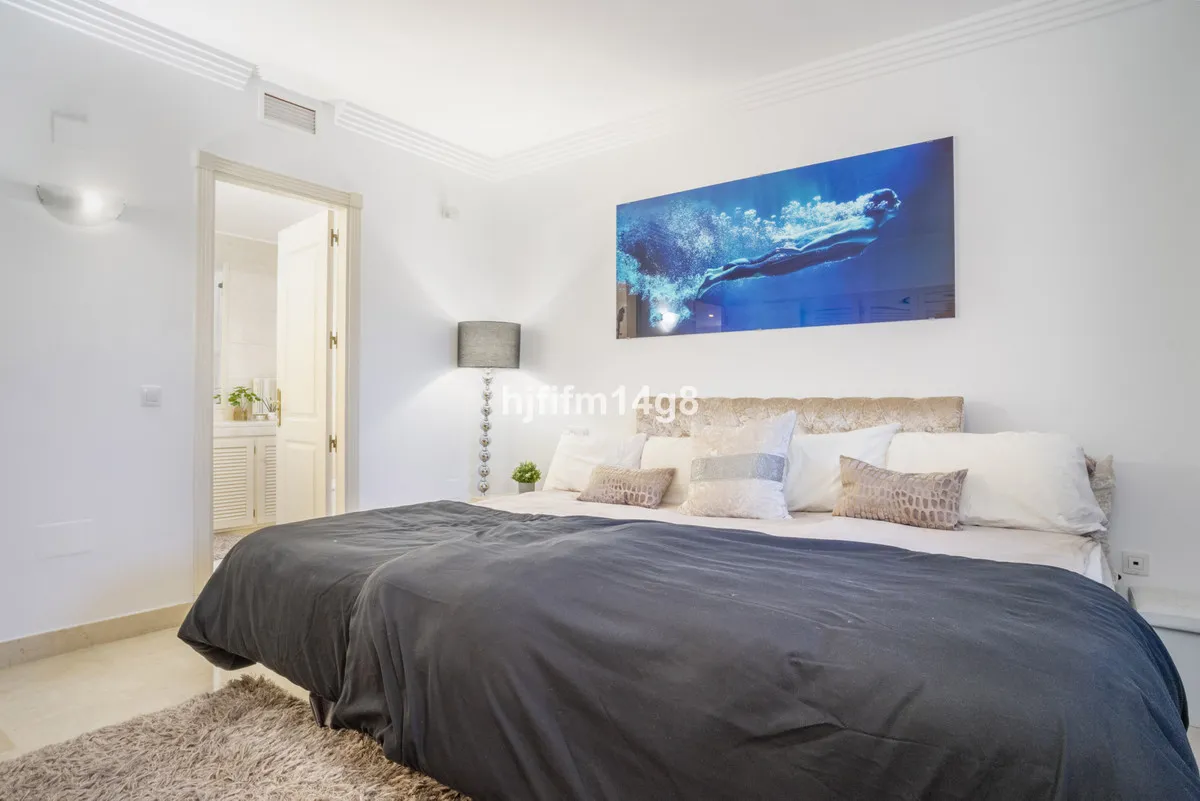 0f7fc290-2c7c-41f3-8080-18249fb206f8