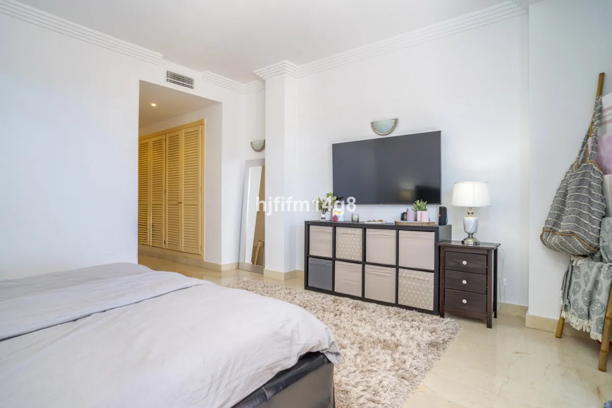 23ea60e0-00fe-4e6f-816a-fed2d6dd50f8