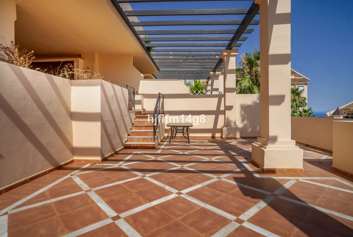 2b2d4bf1-0a06-4713-bd2e-51742b6e2424