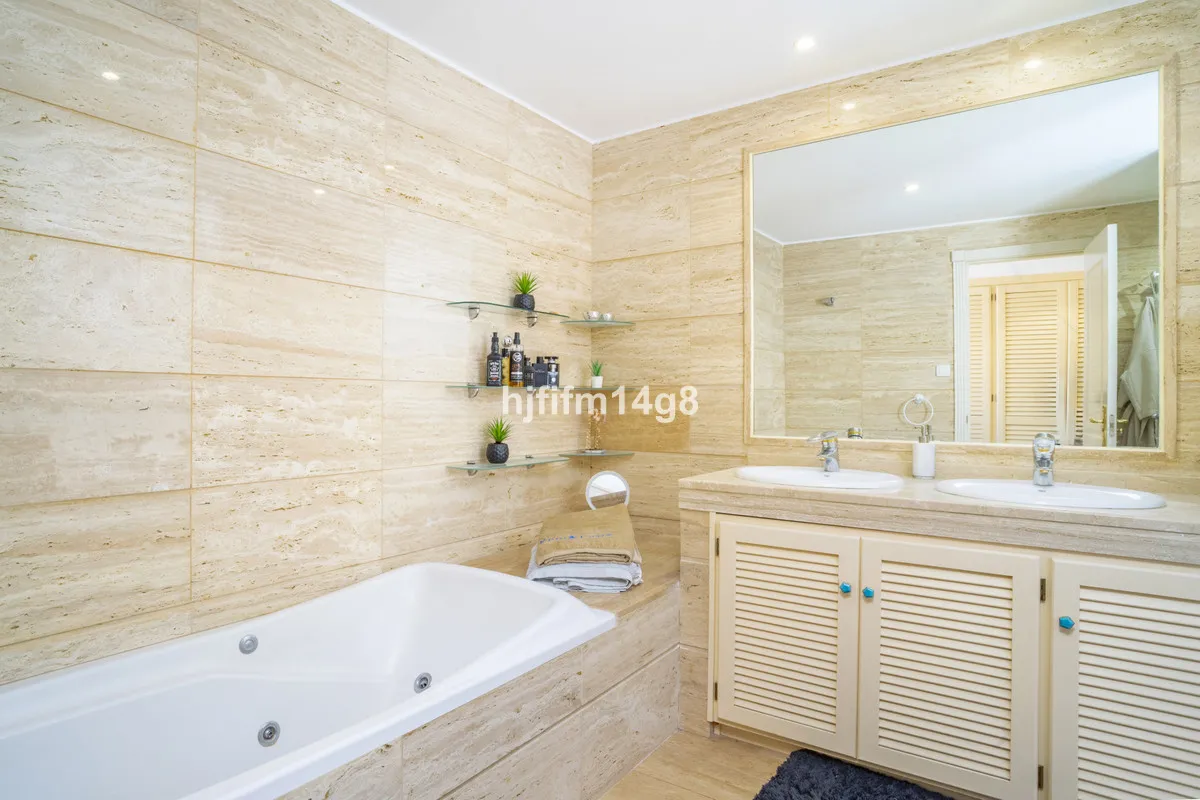 397cbc06-f21d-49a0-965f-de673d2ad815