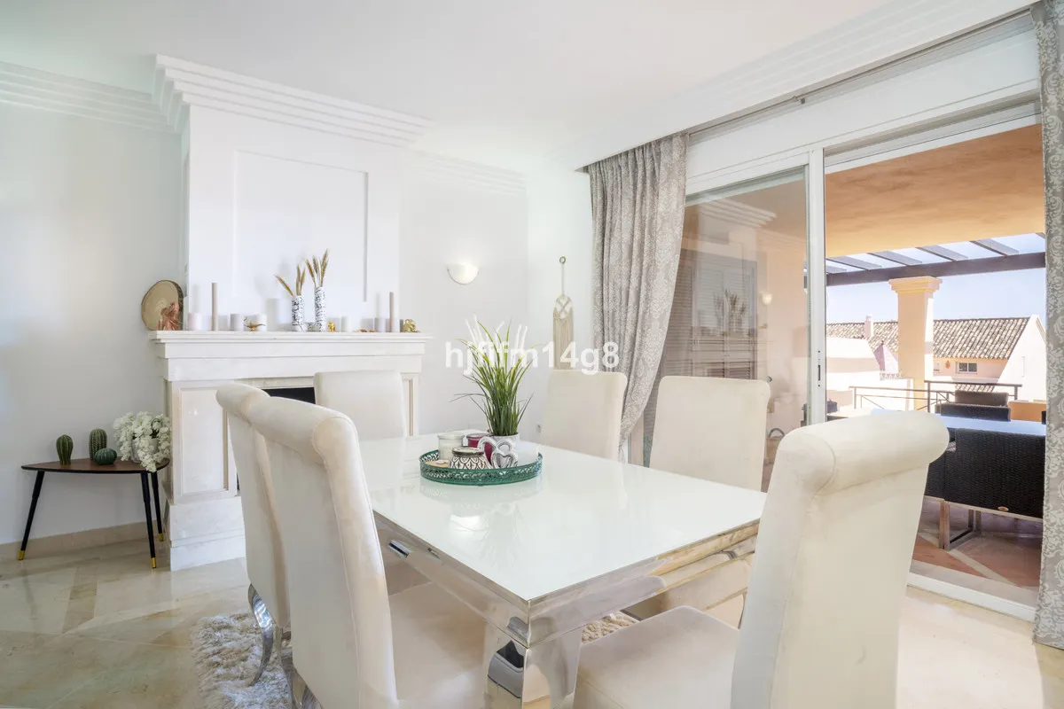 f6b351b5-7deb-4986-994a-2c37c41305d9