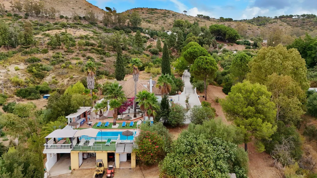 2b707807-ea5d-46ec-9105-3d59fe2f0c47