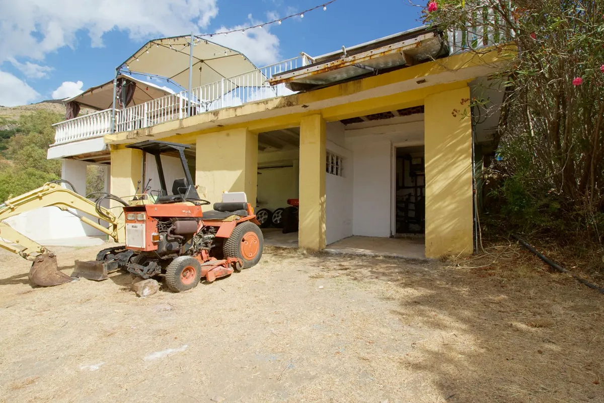 8369dffe-47f3-461e-b075-47adfe957830