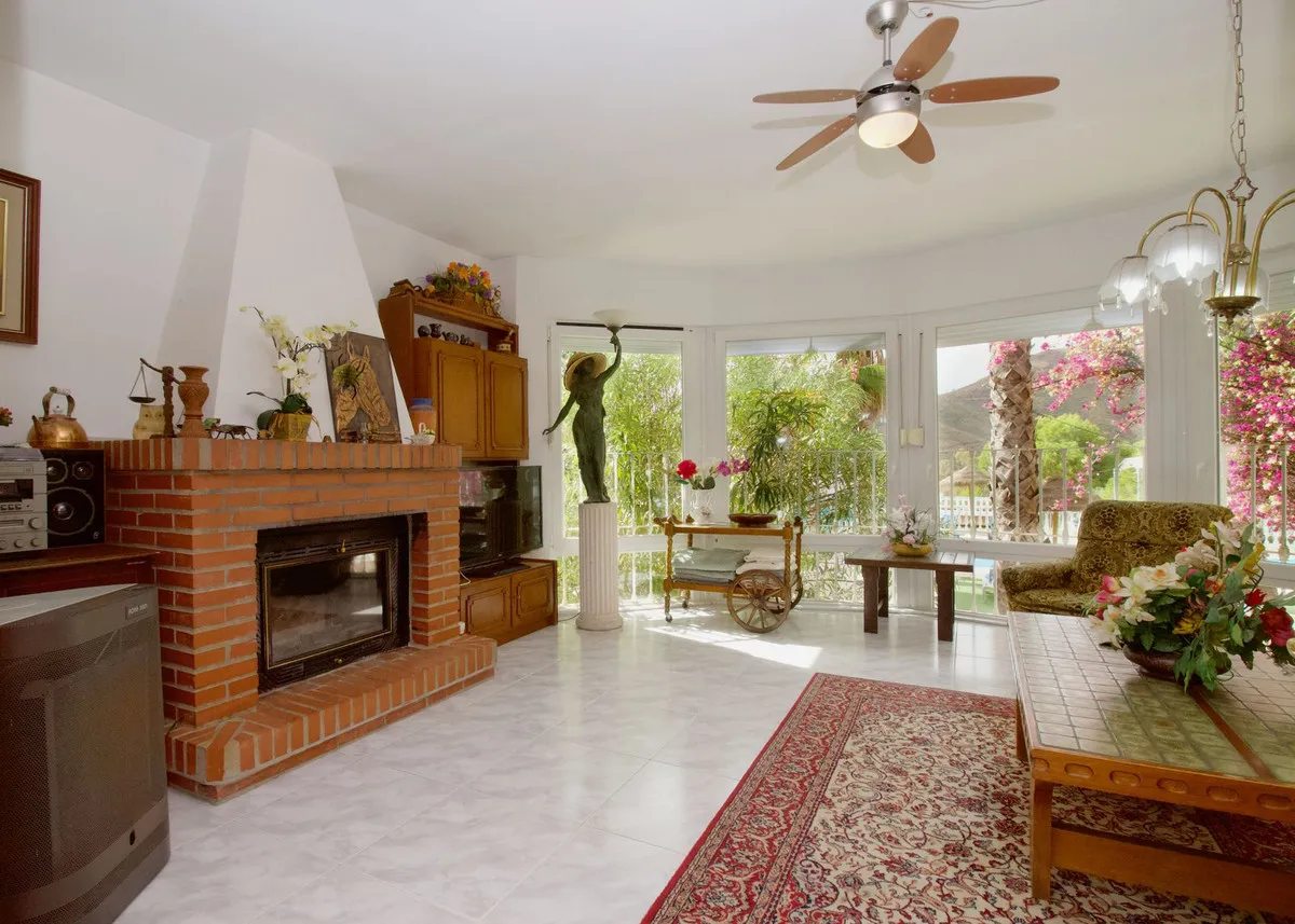 bceace98-f37a-4bf2-9248-6526e4c68975