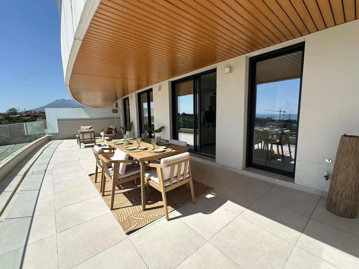 04ac1434-0c24-418a-9dc7-4609373e83a3