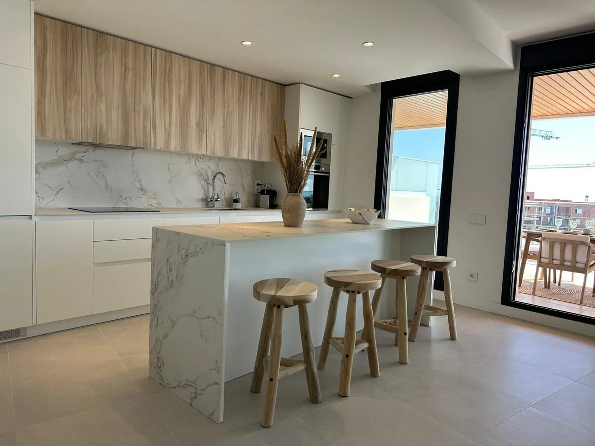 1bacb1ad-e5a9-4991-9413-2844bdefc9c4