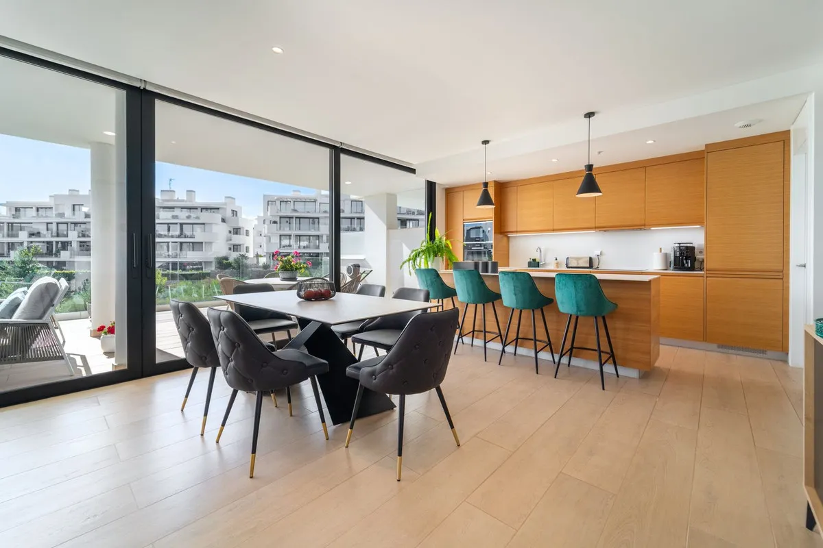 5d7db64c-c5f8-4497-97ea-bd5cbea5bd15