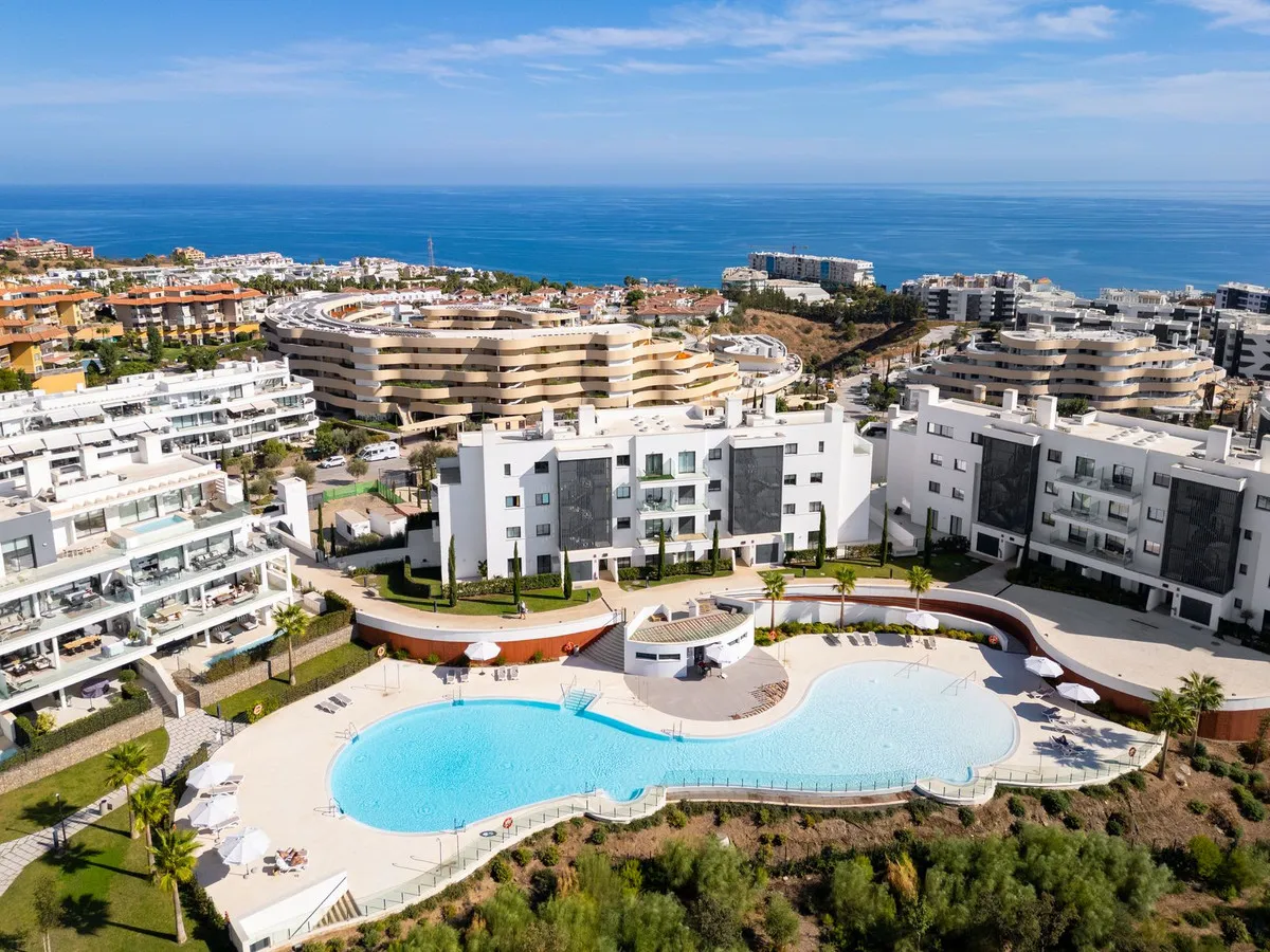 7371bd97-3634-4d2d-b5f4-064d1fcdf521