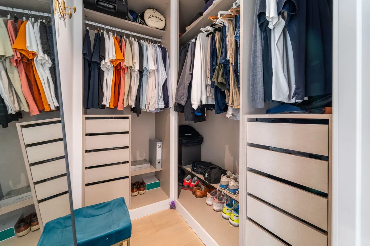 decc9e9b-e8c7-4739-8586-4c3994de439e