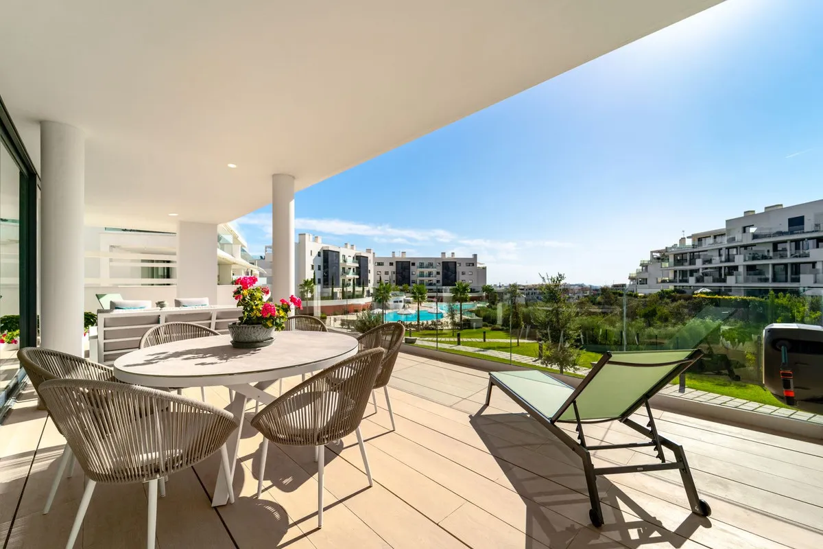 f9c6d493-263a-431a-a360-fc86a7822205