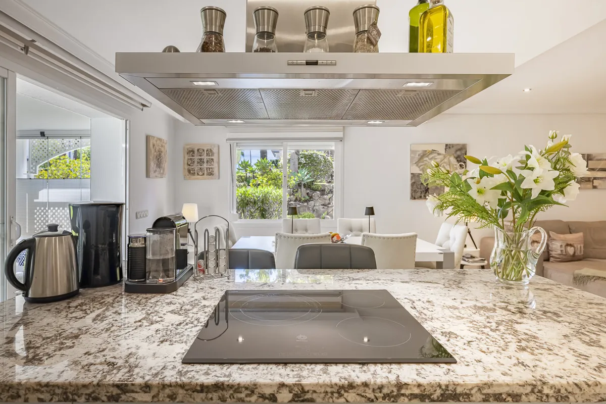 28e5ab28-fe86-43ae-9524-f5866ce466d8