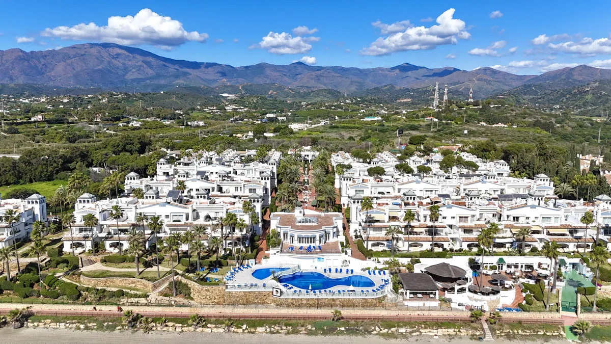 dc747fb9-5ac3-42ab-a015-e6eff21c73c3