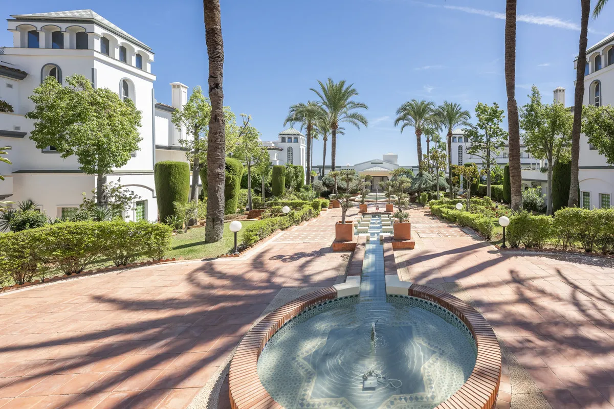 ea54c606-eb20-44d1-888c-abadd54e91f4