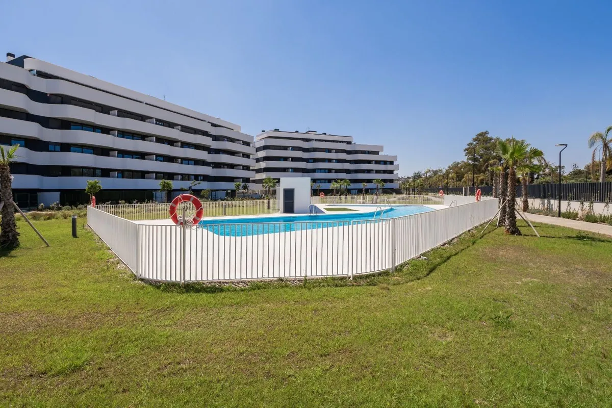 2565f122-e53d-4bcd-8d44-3a43fbd5cd60