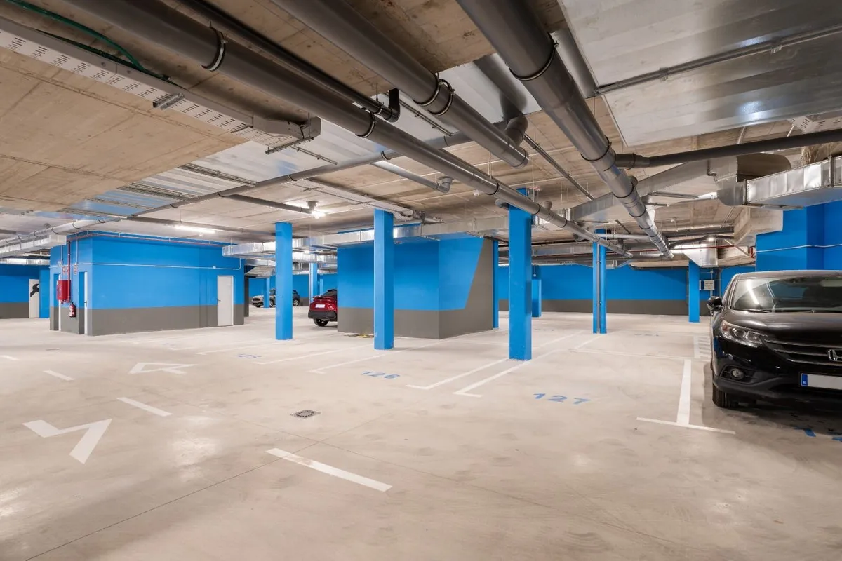 33c59550-caba-45fc-b427-19b03500e2c7