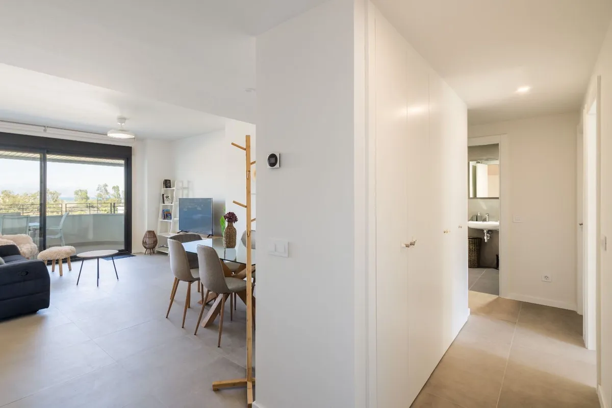 928c6a14-cab0-4ff4-84a6-c1feb845eb3b