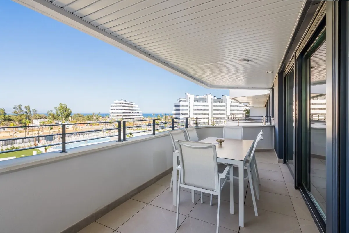 c0f5df99-89f2-43a8-a834-3abdfe66635a