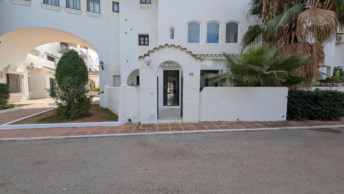 76032cc0-d5e2-4806-8bac-fdea594bf9ce