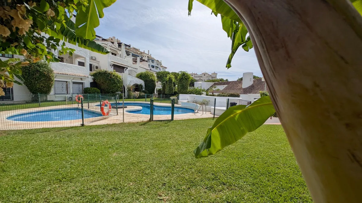 c6ae4749-9dff-4338-85e7-9e527fafdb57