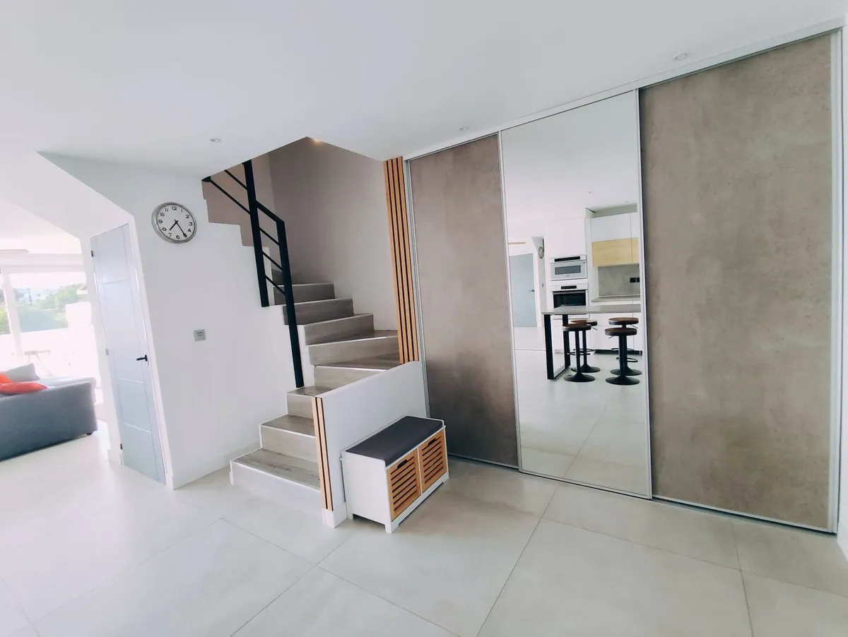 0ae113a2-094f-49a3-a206-594ecc433477