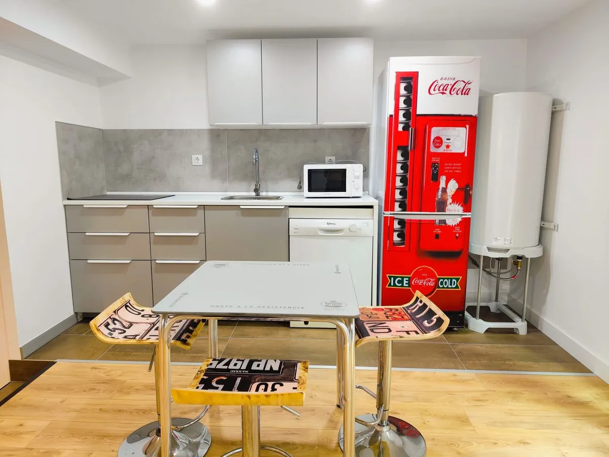 1935cd6f-1e5c-4955-aac6-a9cdacae5804