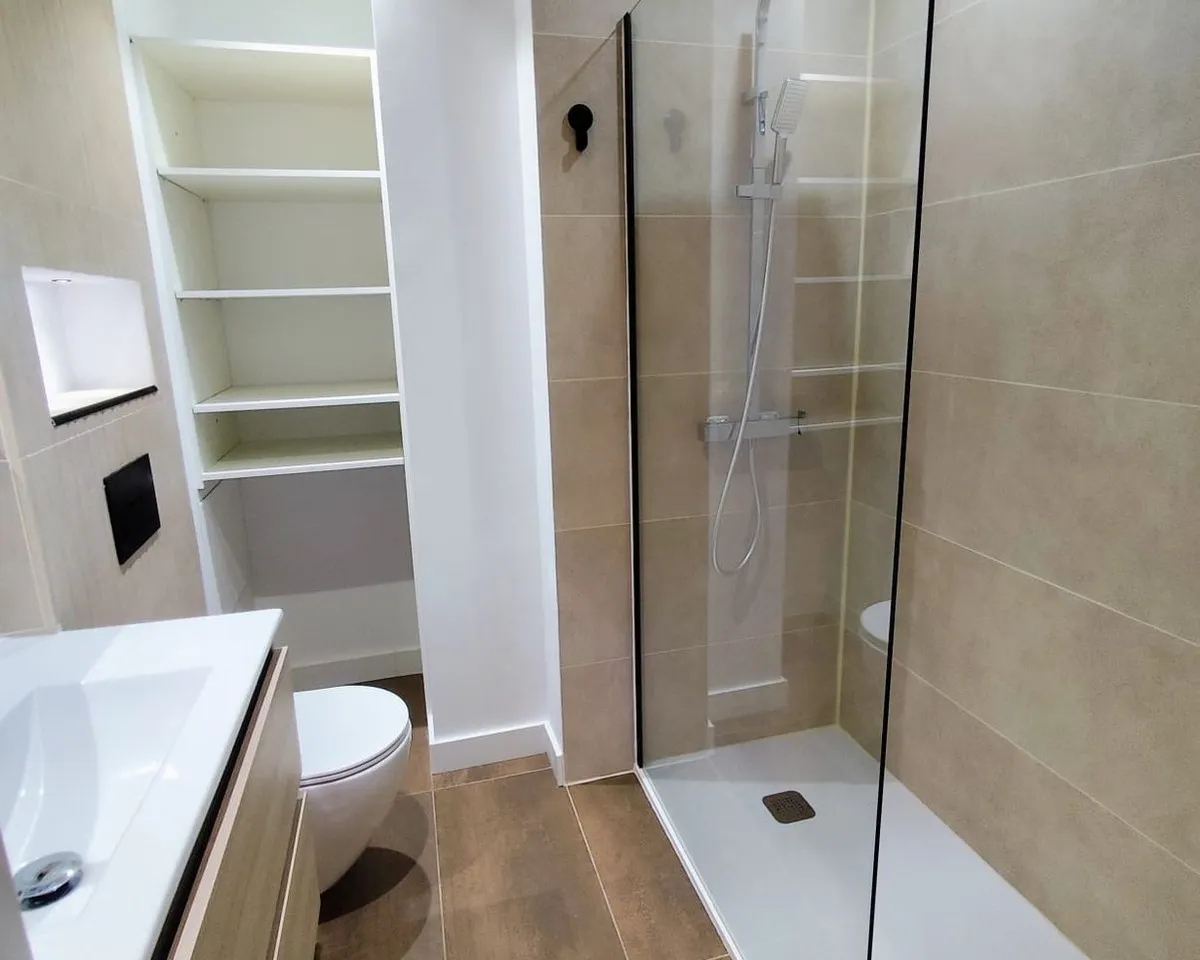 6859c208-146b-46eb-a630-8218632a39dd