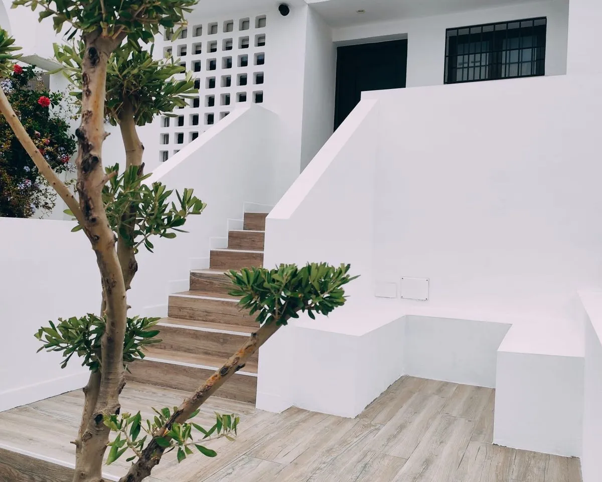 6b8ecc78-e4b0-4db1-b0d9-4e09141c35c2