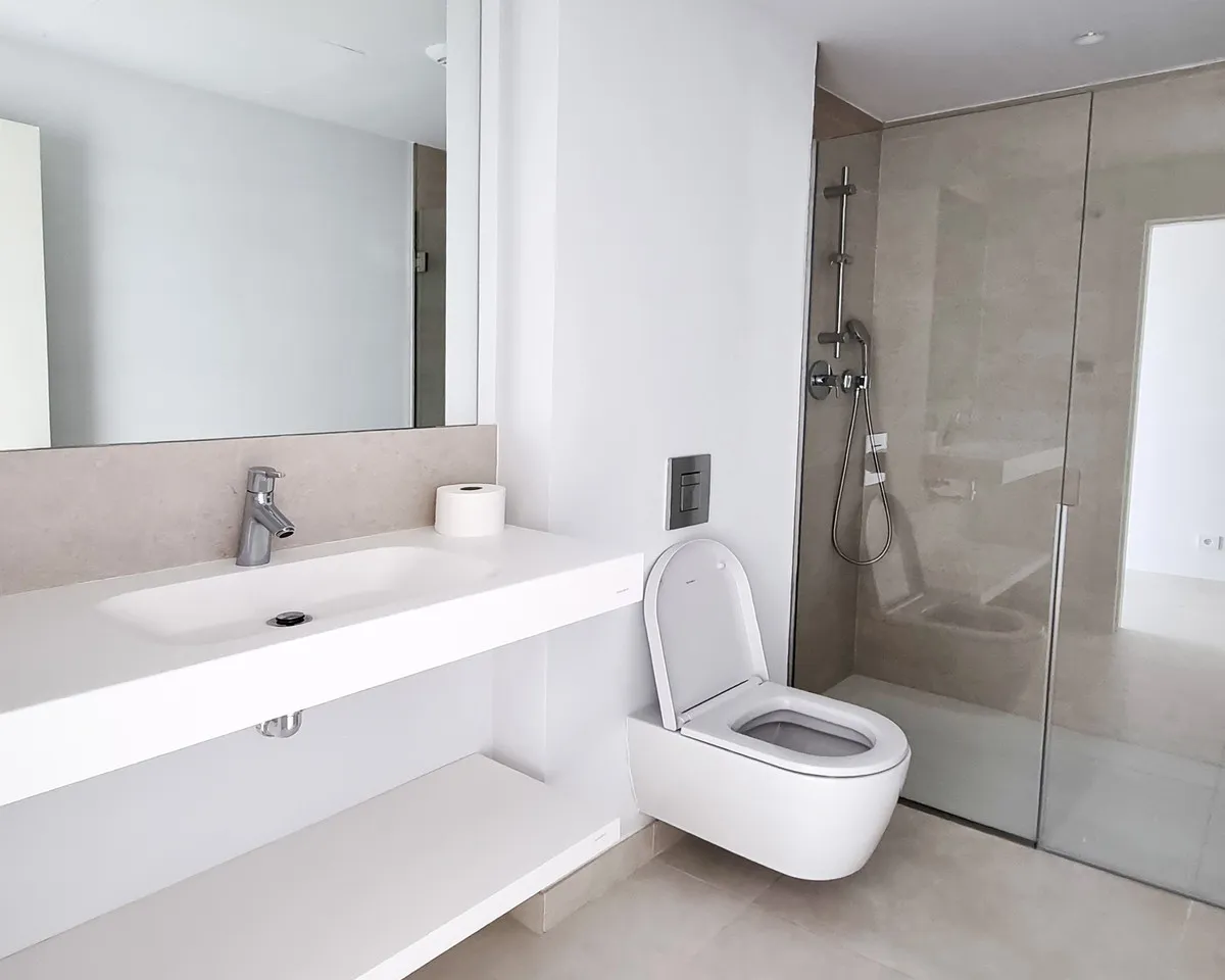 592637eb-5204-4d4a-a954-f8d0d3f6f052