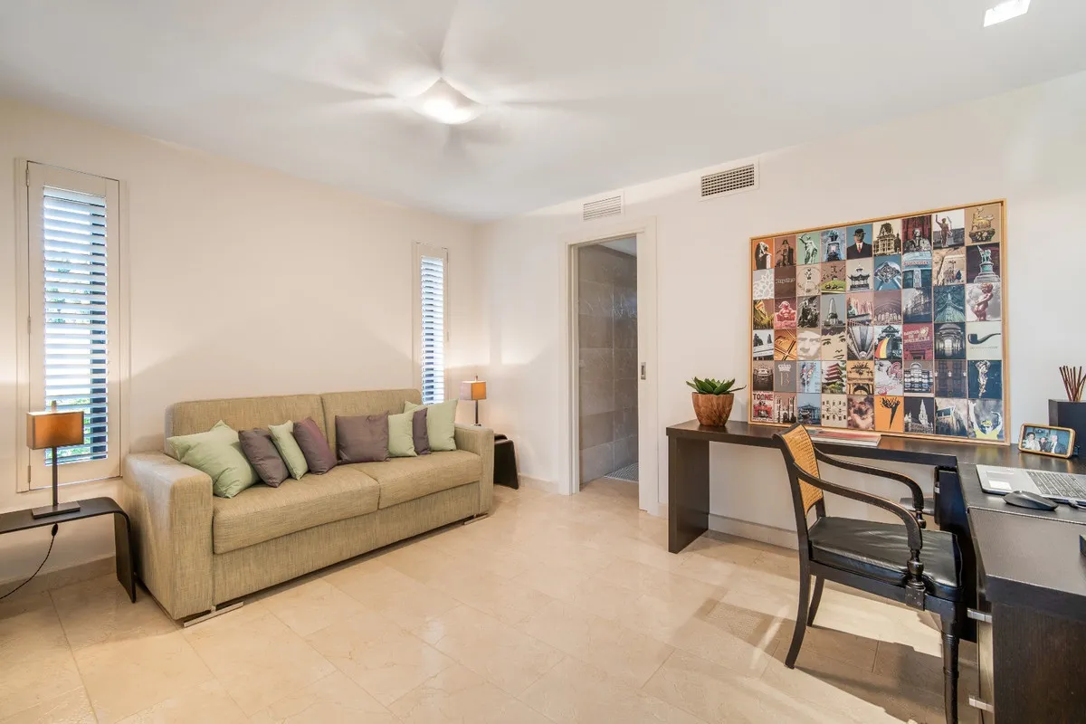 0ab4e10e-1a7d-4dbf-a512-ac2ce1bd7b08