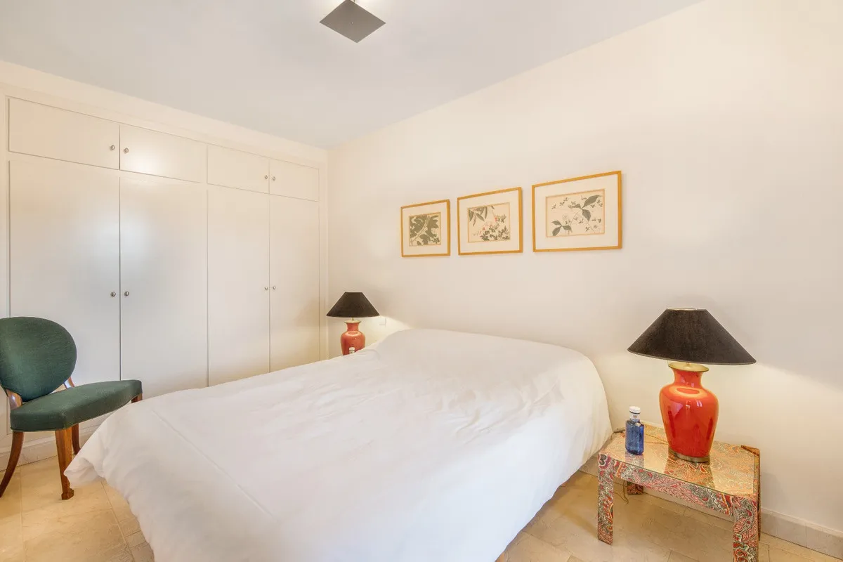 710455db-28ce-423c-8466-1f3c1fb14835