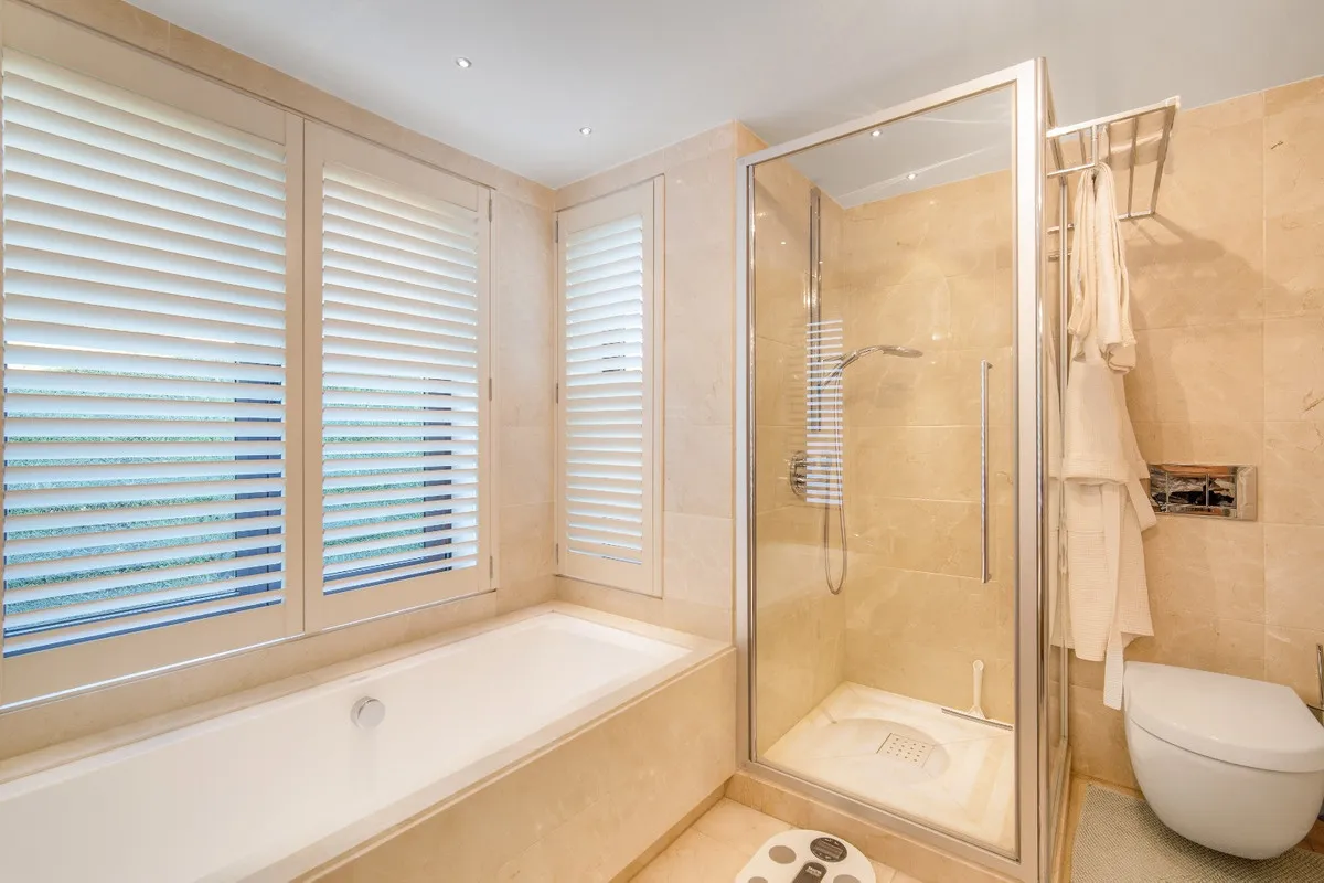 fa43a04e-315a-483b-881b-0a4c1fba10ac