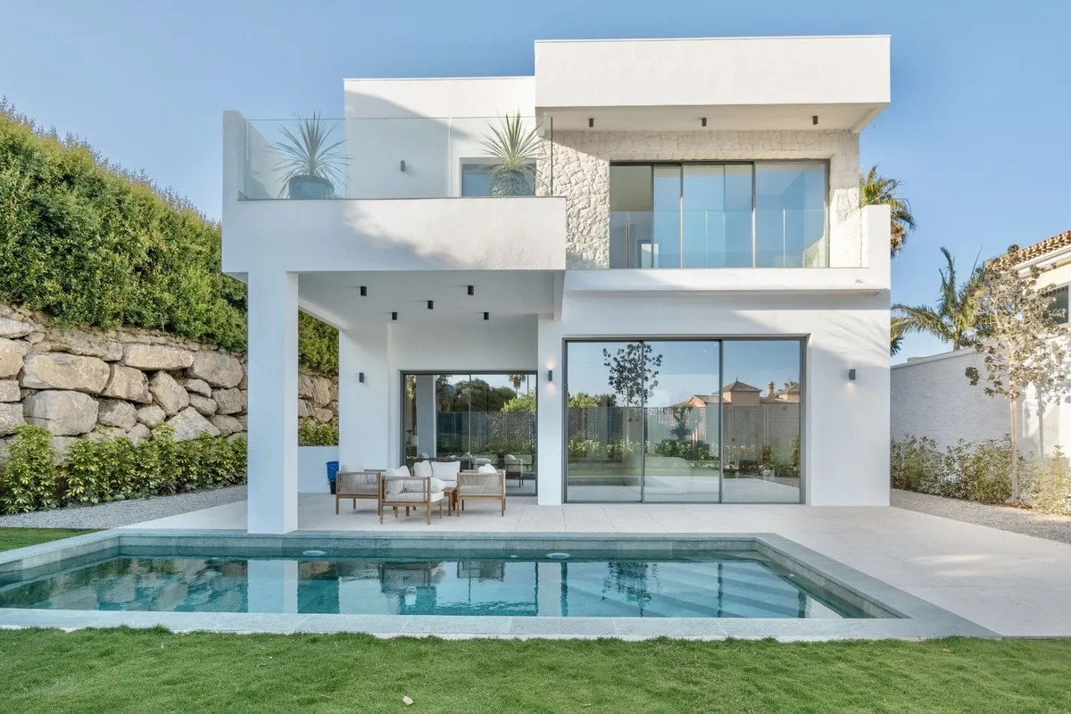 4e4e839d-1bd7-4b9d-938b-d25a0fef5f59