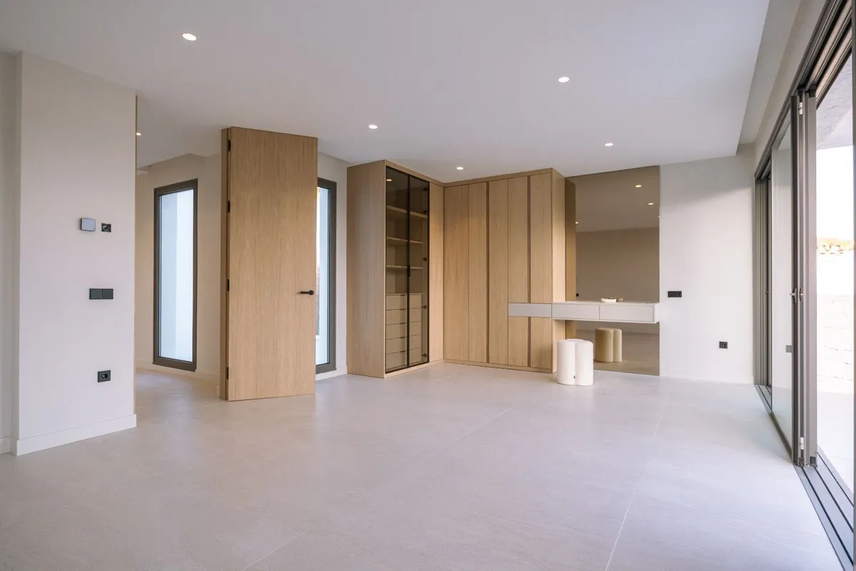 c97549ad-ec6e-433e-964b-c34fad4a483e