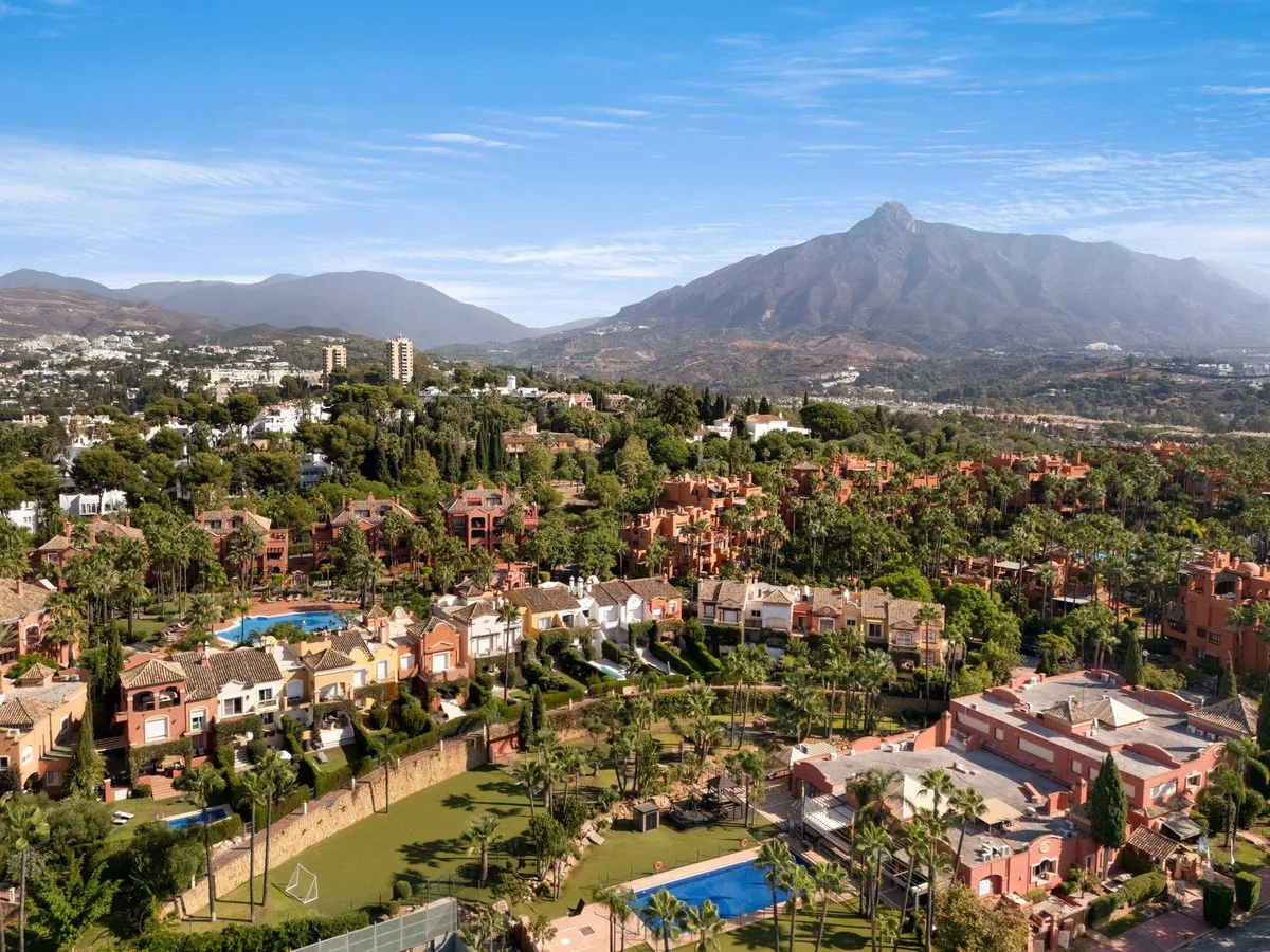 8ddc8caa-a354-41f8-8cd0-c3a18d264fd8