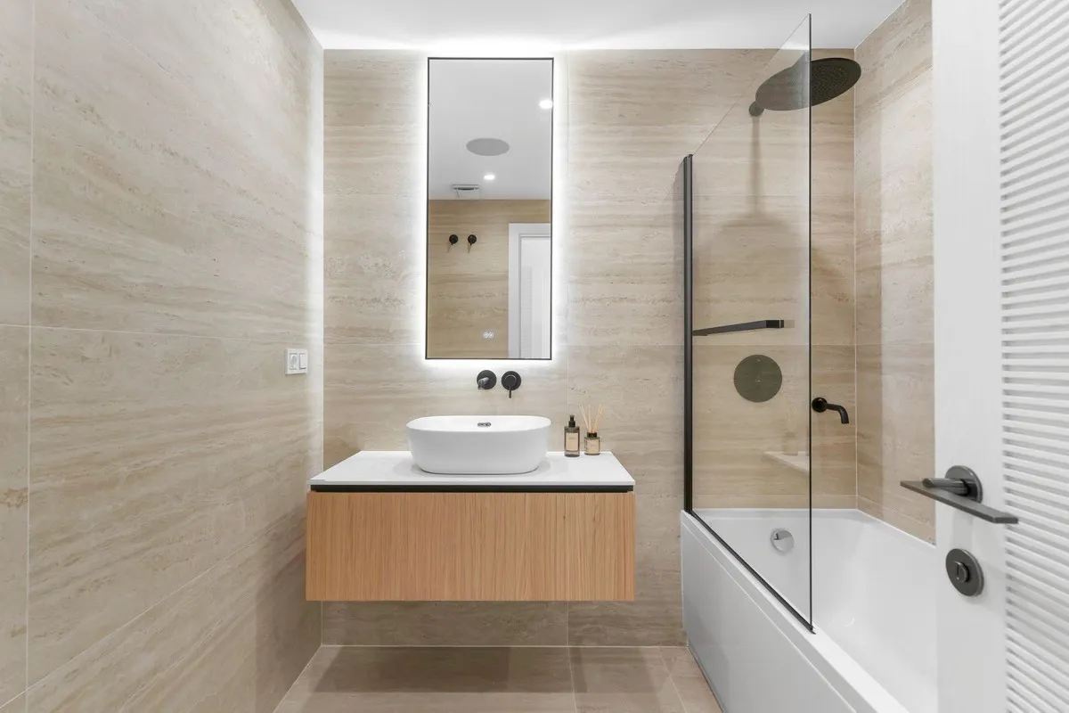 c220b5c2-c72c-4dd5-b97e-357aa27de4e8